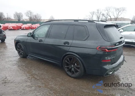 2025 BMW X7 xDrive40I from USA, damaged, VIN 5UX23EM07S9X63640